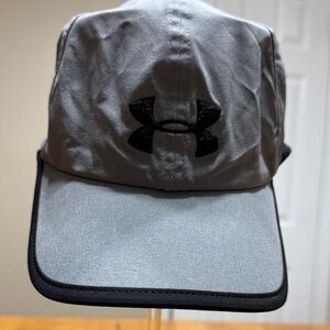 Men’s Under Armour Gray and Black Golf Cap